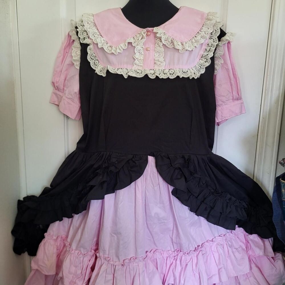 Unbranded Women's Black and Pink Dress